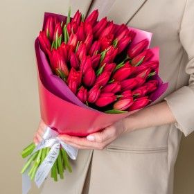 Красные тюльпаны №171